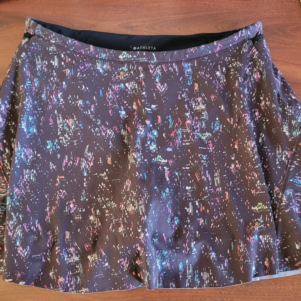 Athleta Women's Match Point Multicolor Skort- size Medium